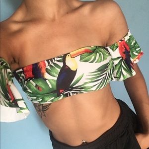 Off-the-shoulder swim top